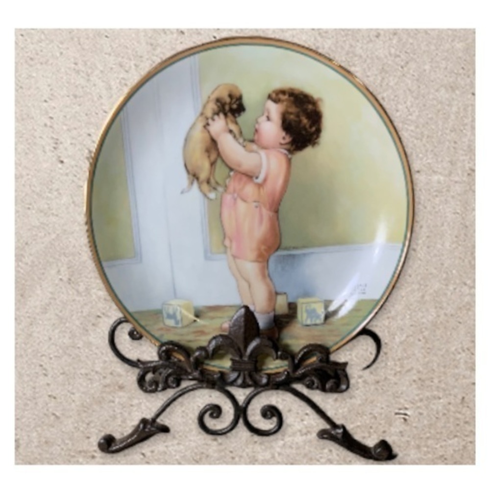 “Mine” Bessie Pease A Child’s Best Friend Porcelain Plate Collection 1986 8.5”